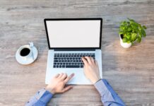 Gdzie ludzie zajmują się projektowaniem graficznym